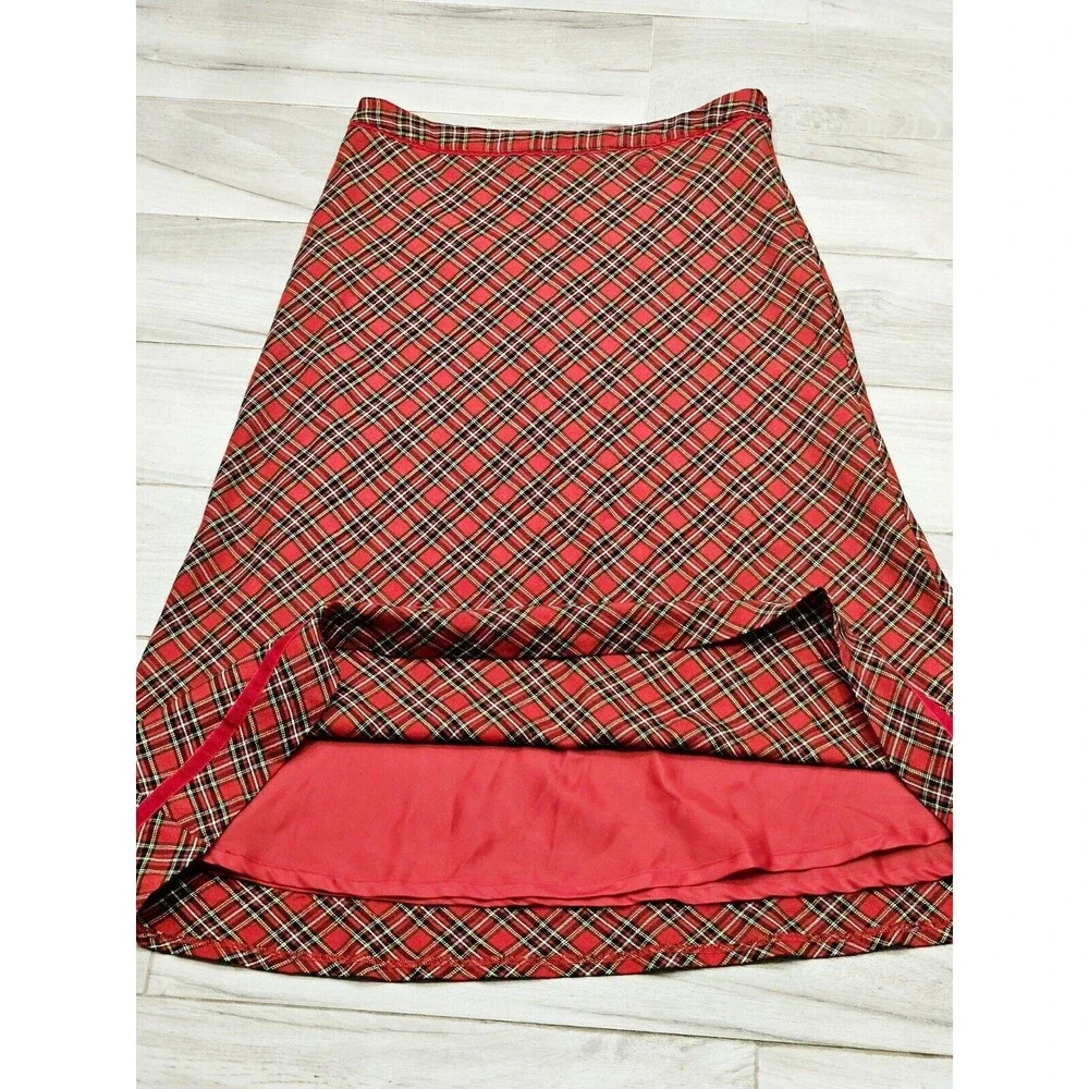 Vintage Red Plaid Midi Skirt - Basic Editions - Size 10 - Classic Holiday Look - Picture 9 of 10